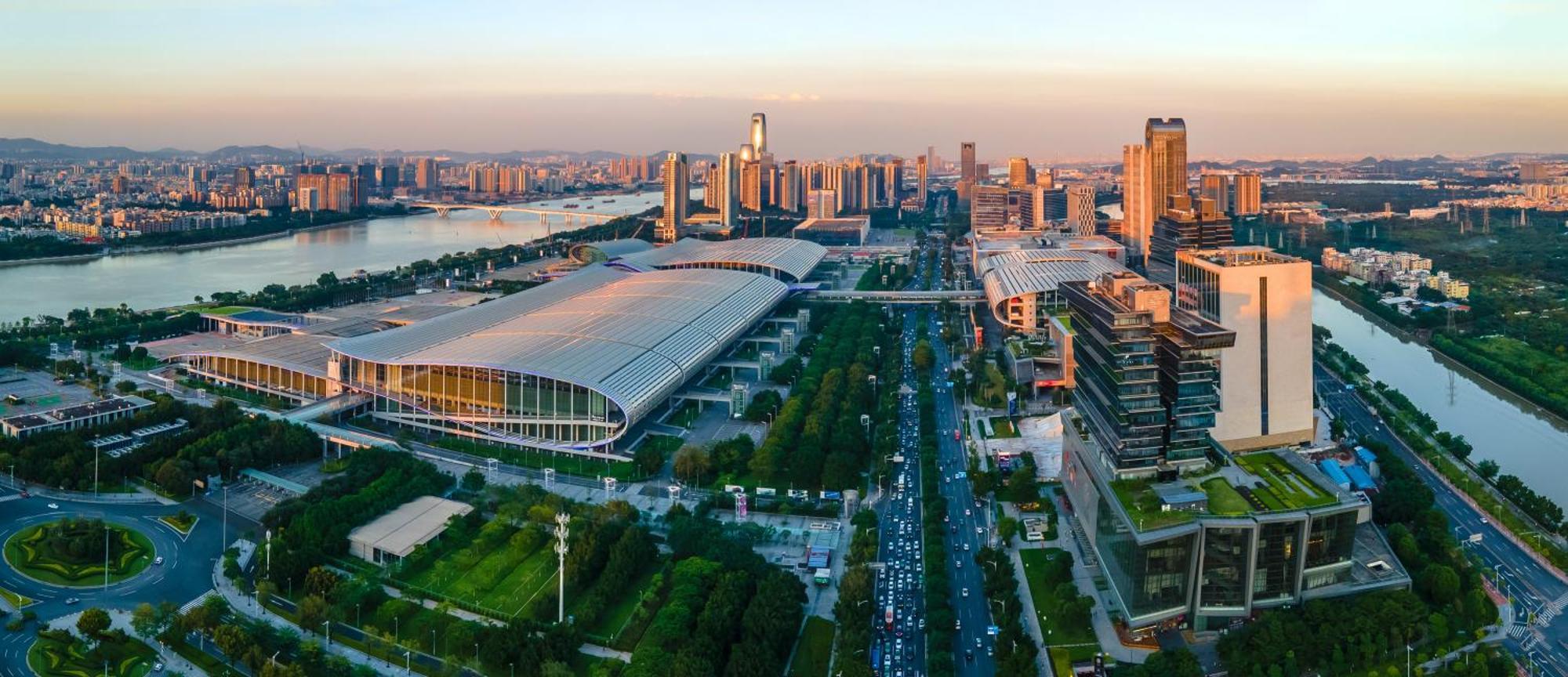 Waifiden Guangzhou Grand View Golden Palace Apartment - Free Shuttle Bus During The Canton Fair Zewnętrze zdjęcie